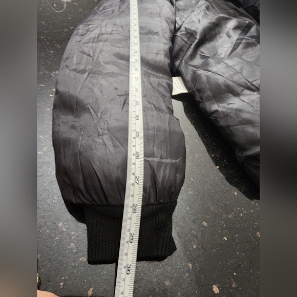 NWT V.I.P COLLECTION Men's Puffer Jacket with Faux Fur Hood. Black Size: 2XL - Picture 11 of 11